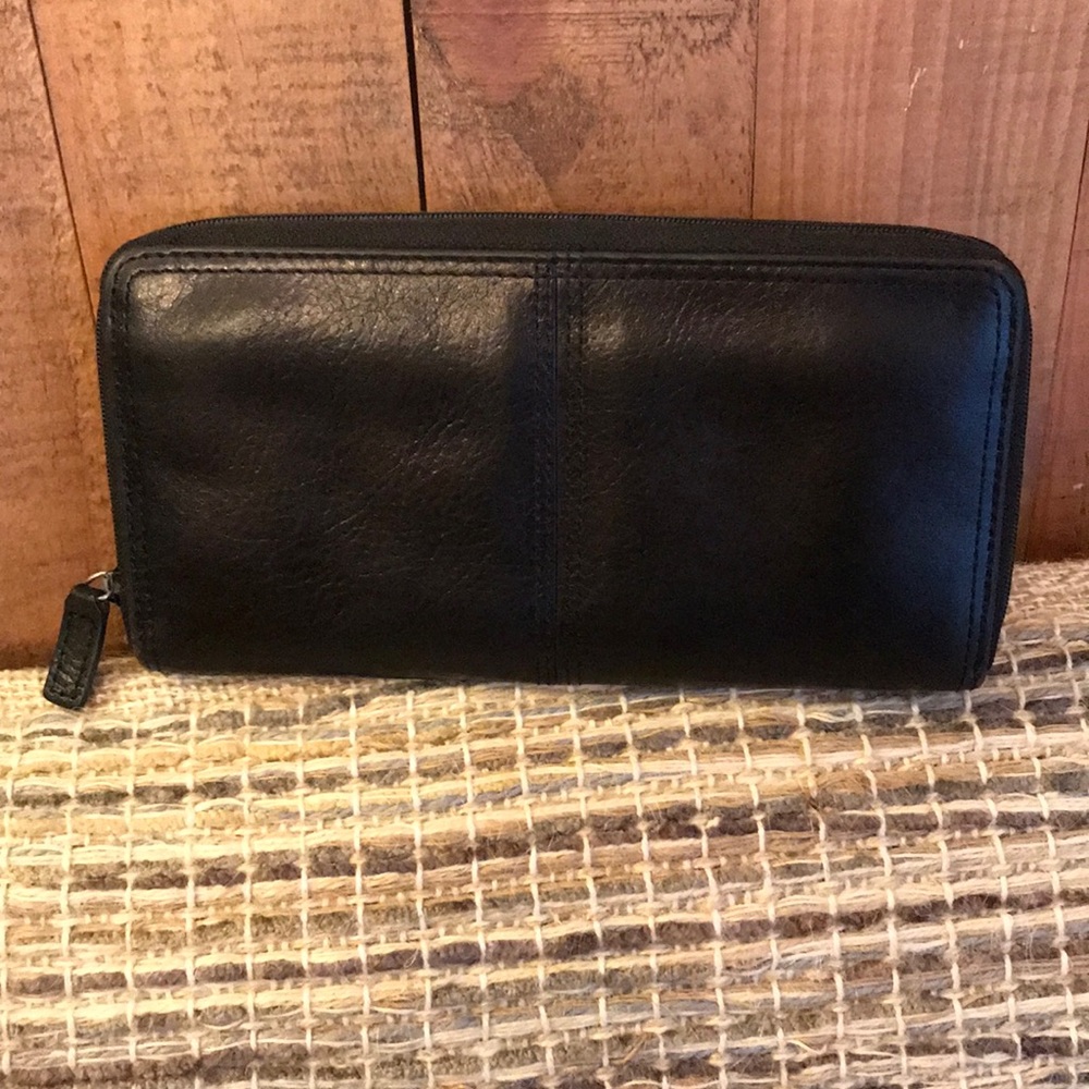 Black Genuine Leather Wallet - Picture 2 of 5